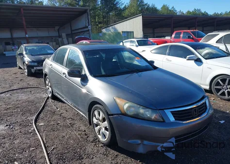 2008 Honda Accord 2.4 Ex-L z USA, uszkodzony, nr VIN 1HGCP26868A144242